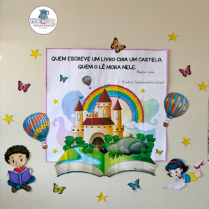 Painel Dia Nacional do Livro Infantil 2